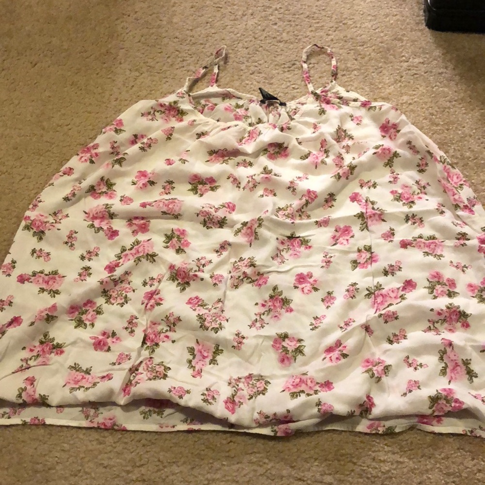 Forever21 floral tank!